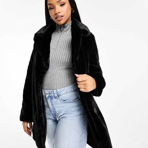 Pull and bear faux fur coat in black